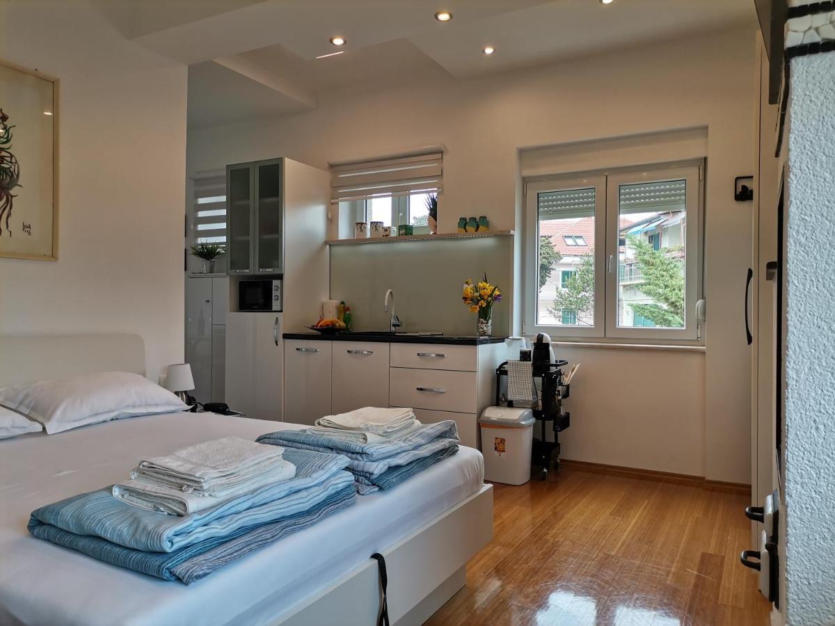 Vera Apartament *